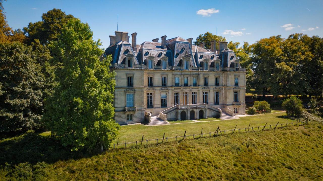 ボアシー・サン・レジェ Dans Un Cadre Exceptionnel, Ferme Renovee A 17Km De Parisヴィラ エクステリア 写真